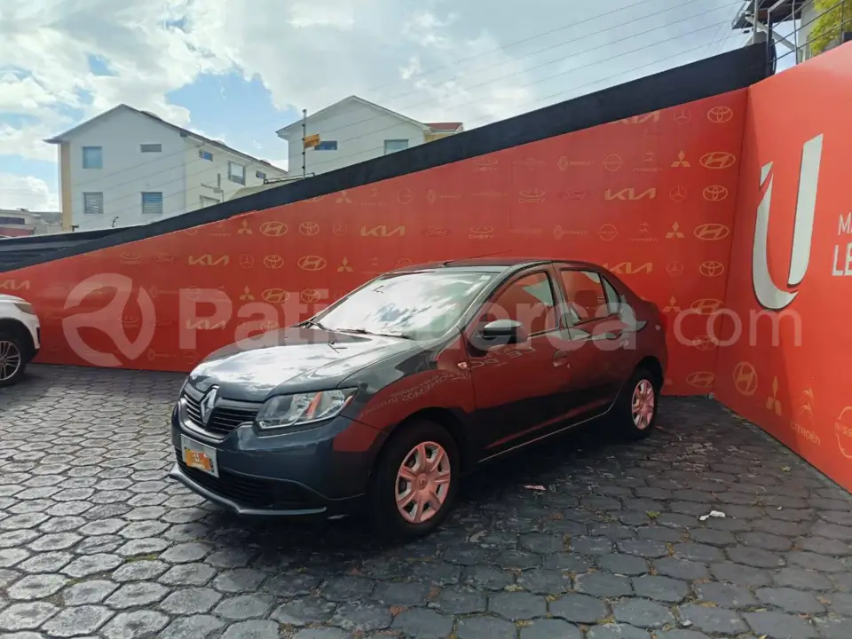 Foto 2 de Renault Logan
