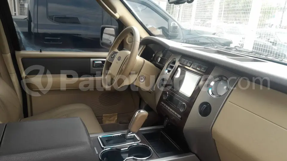 Foto 5 de Ford Expedition XLT