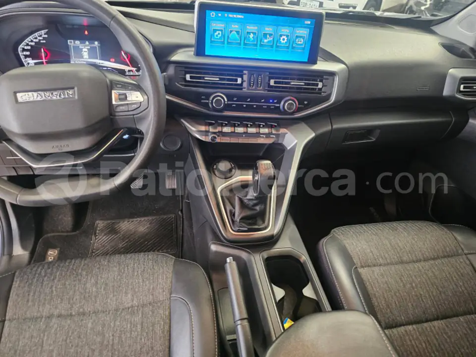 Foto 4 de Changan HUNTER