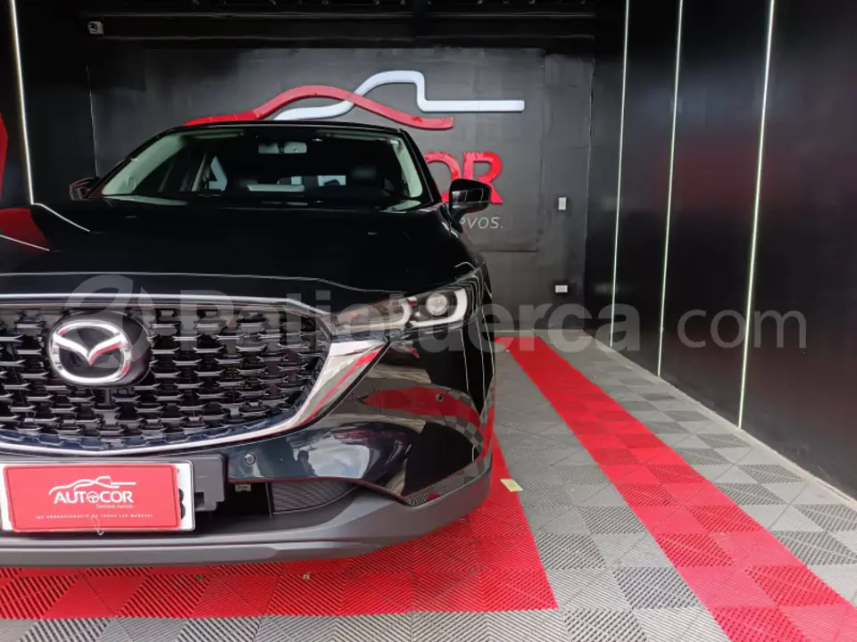 Foto 4 de Mazda CX- 5 CORE