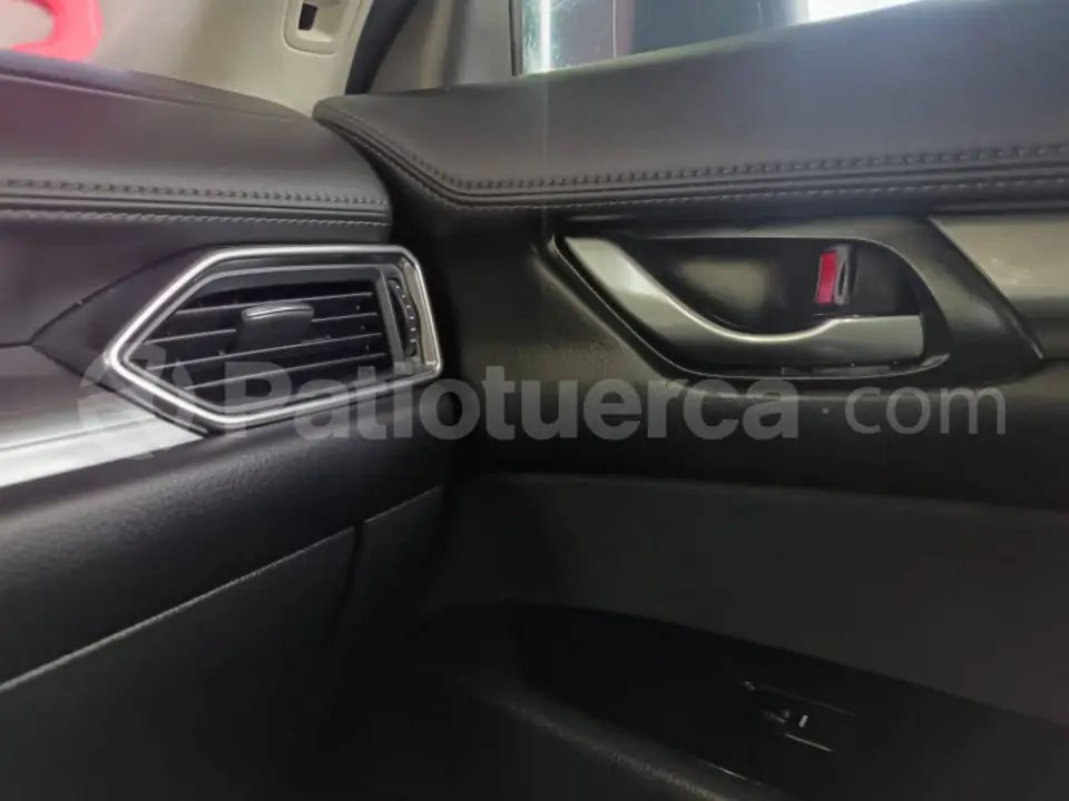 Foto 21 de Mazda CX- 5 CORE