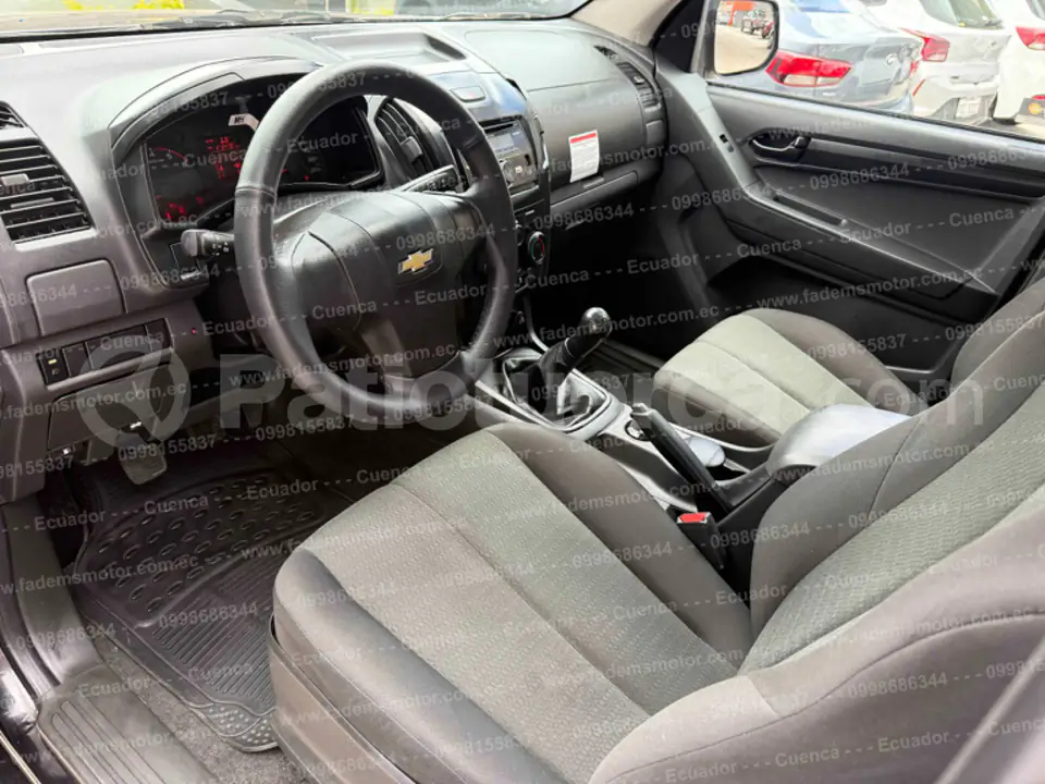 Foto 8 de Chevrolet D-MAX CRDI STD 3.0 4X4