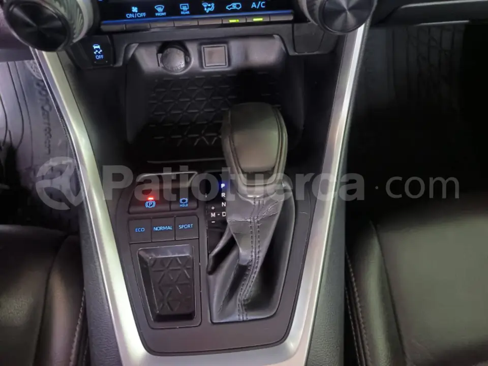 Foto 10 de Toyota RAV 4