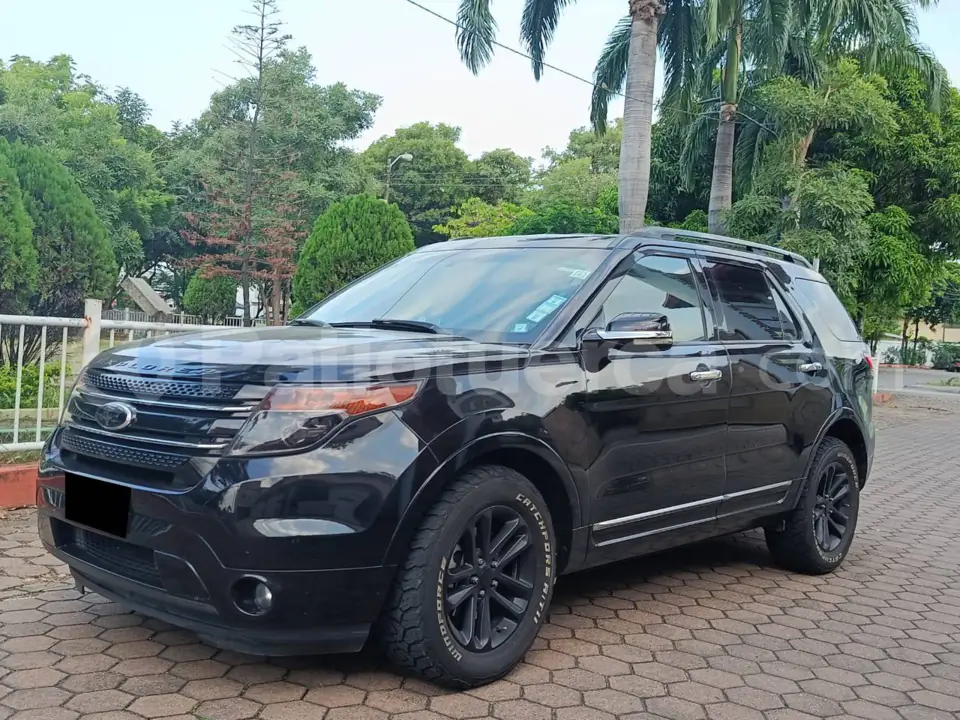 Foto 1 de Ford Explorer 5P