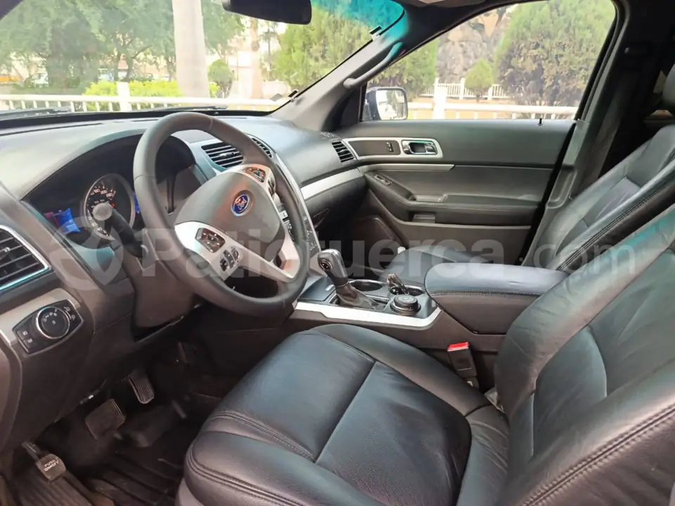 Foto 5 de Ford Explorer 5P