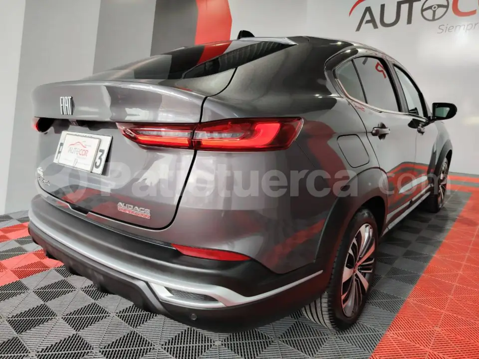 Foto 9 de Fiat Fastback Audace