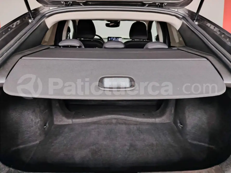Foto 16 de Fiat Fastback Audace