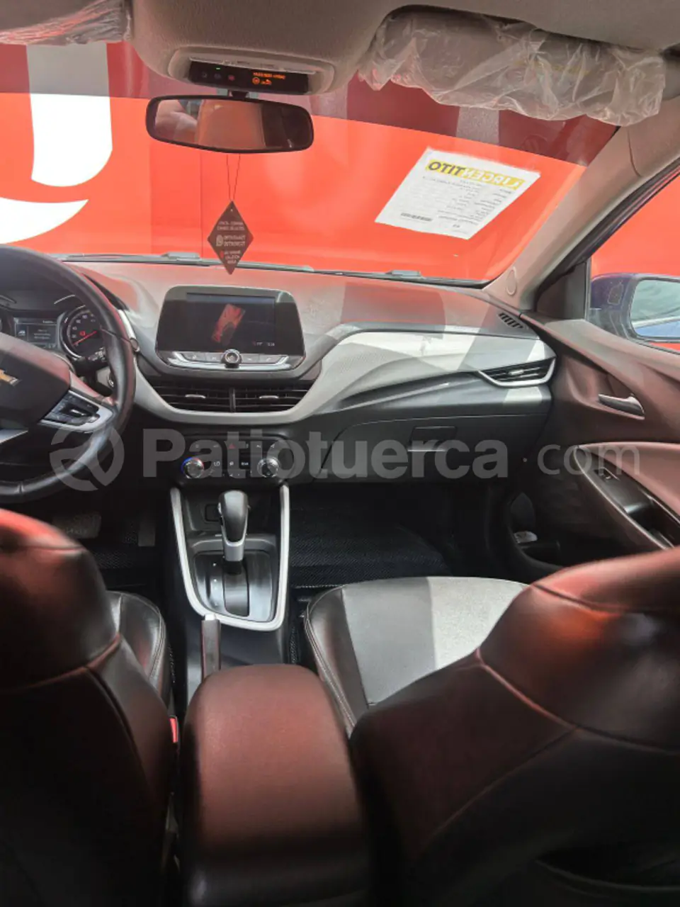 Foto 8 de Chevrolet ONIX LT TURBO