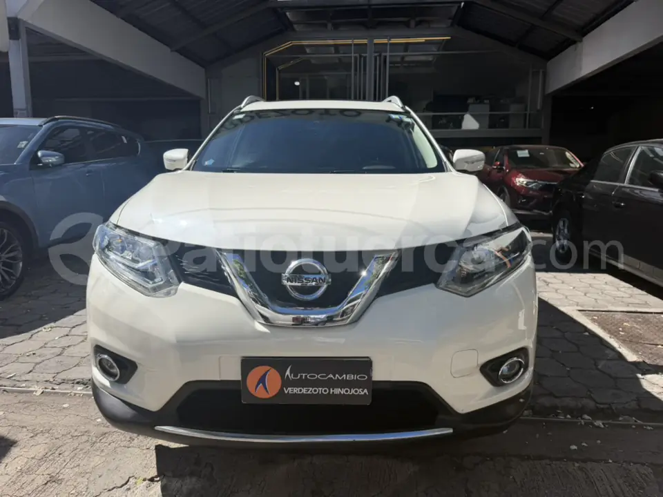 Foto 5 de Nissan XTRAIL EXCLUSIVE