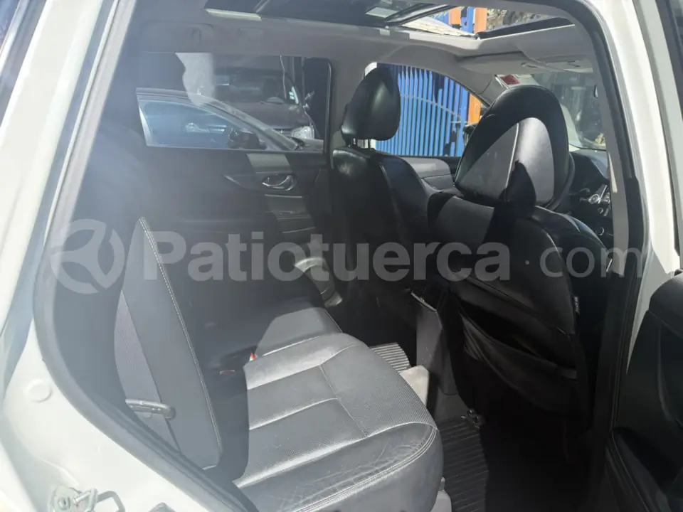 Foto 16 de Nissan XTRAIL EXCLUSIVE