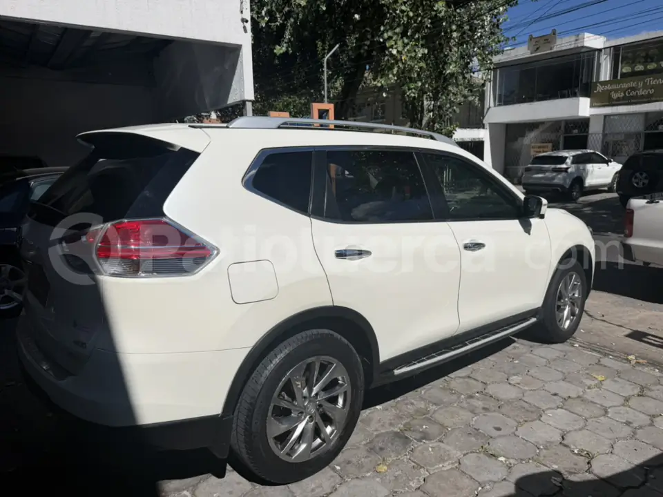 Foto 19 de Nissan XTRAIL EXCLUSIVE
