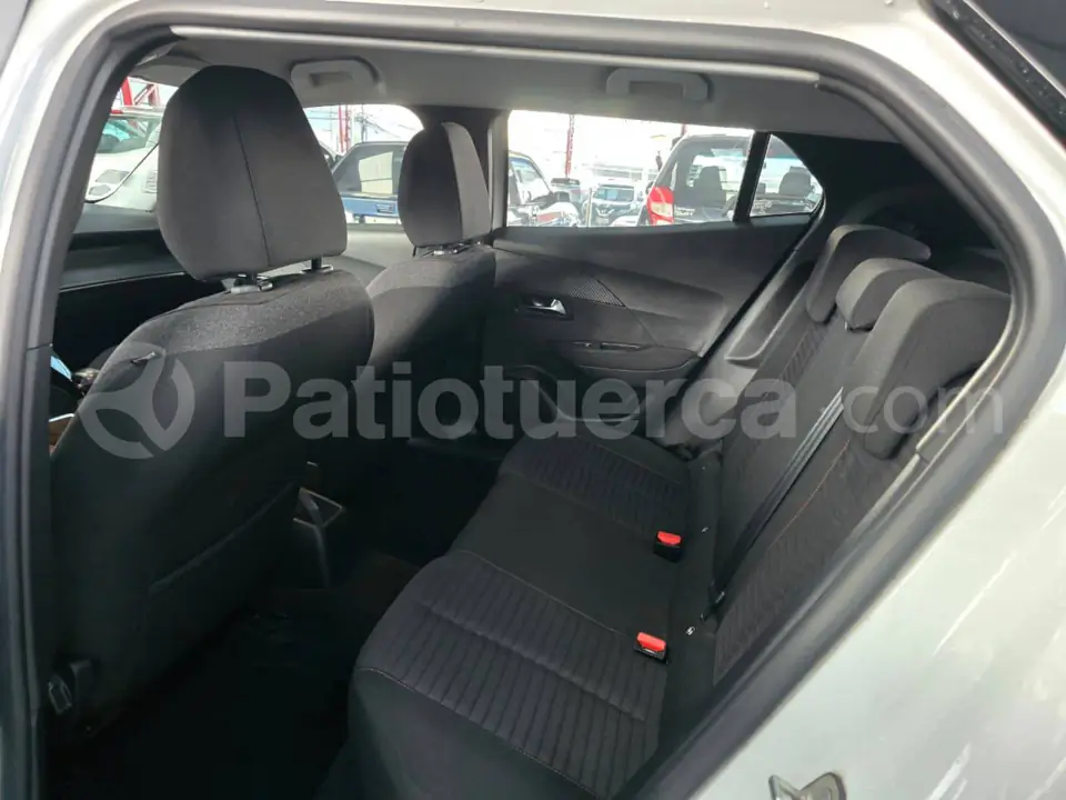 Foto 8 de Peugeot 2008