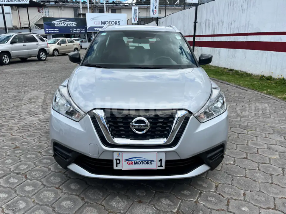 Foto 2 de Nissan Kicks Drive