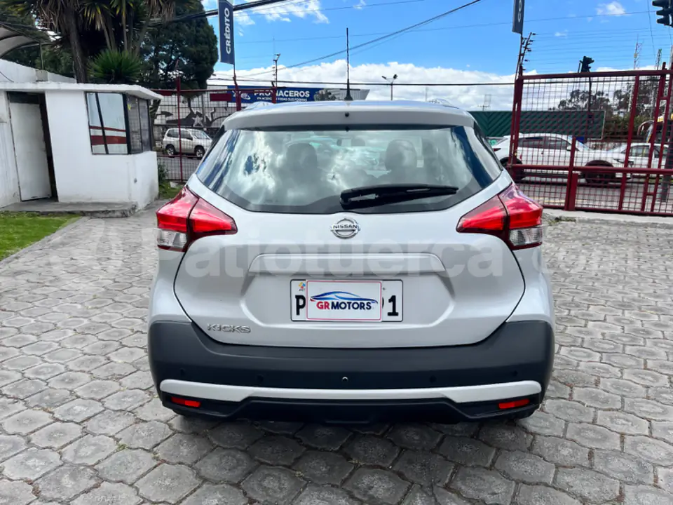 Foto 4 de Nissan Kicks Drive