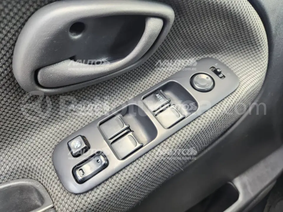 Foto 8 de Chevrolet Grand Vitara 5p 4x2