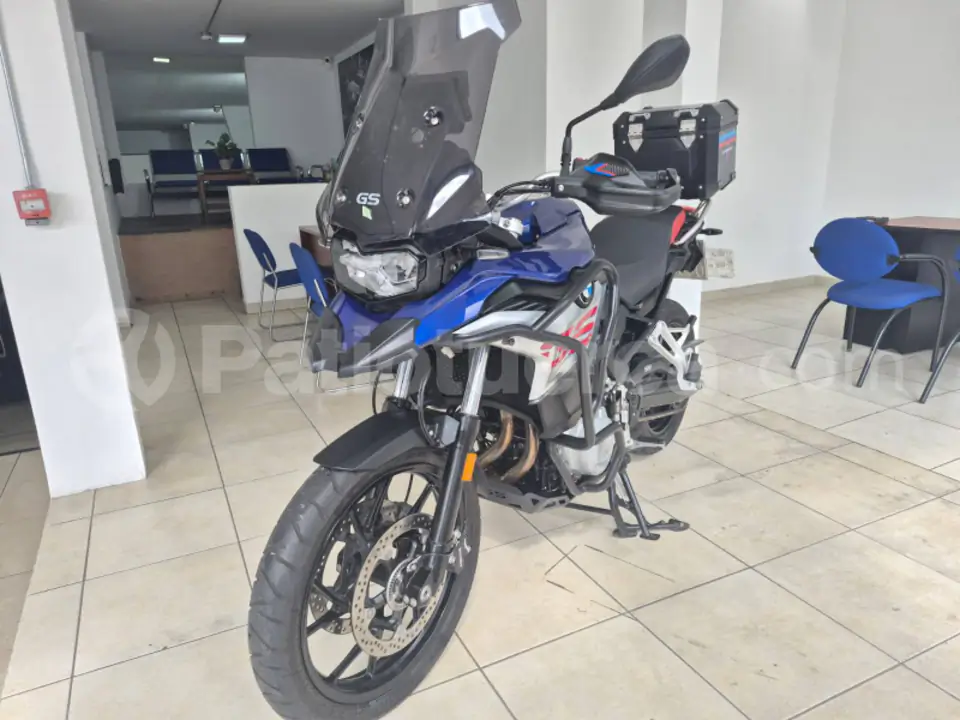 Foto 1 de BMW f750gs