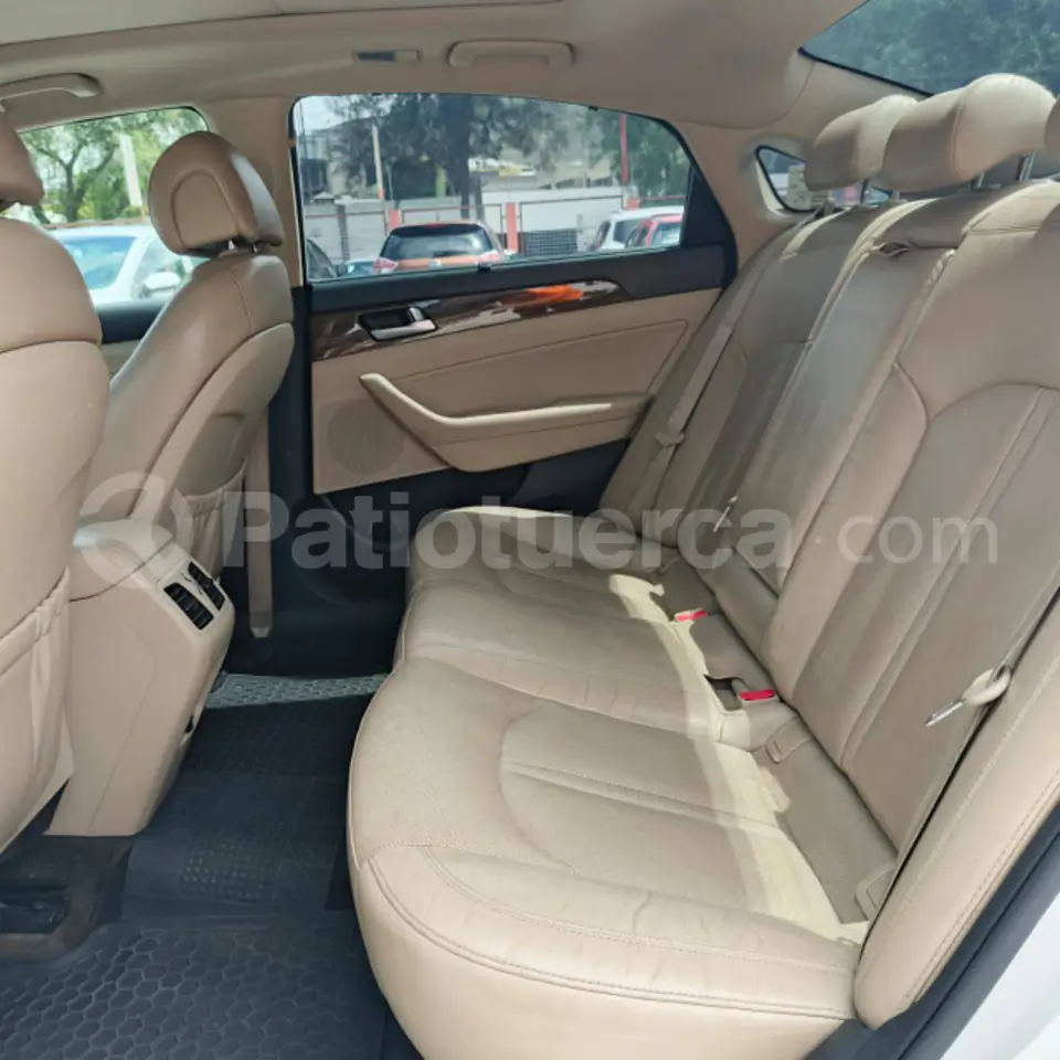 Foto 8 de Hyundai Sonata Hybrid