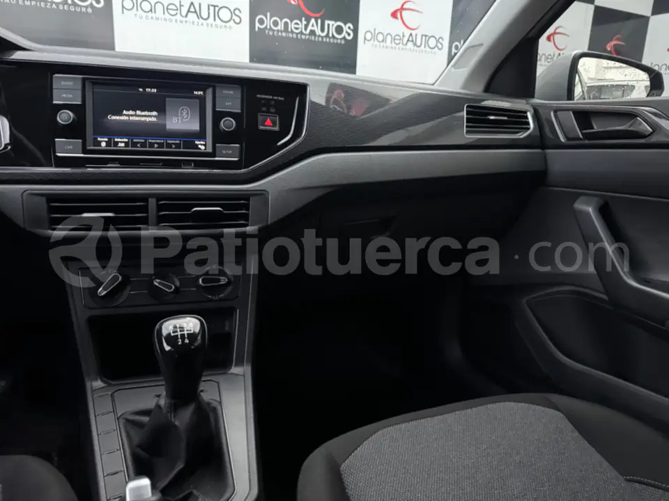 Foto 16 de Volkswagen Polo Trendline