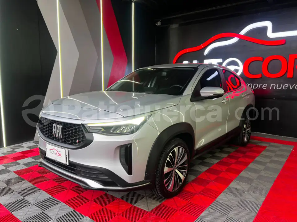 Foto 1 de Fiat Fastback Audace