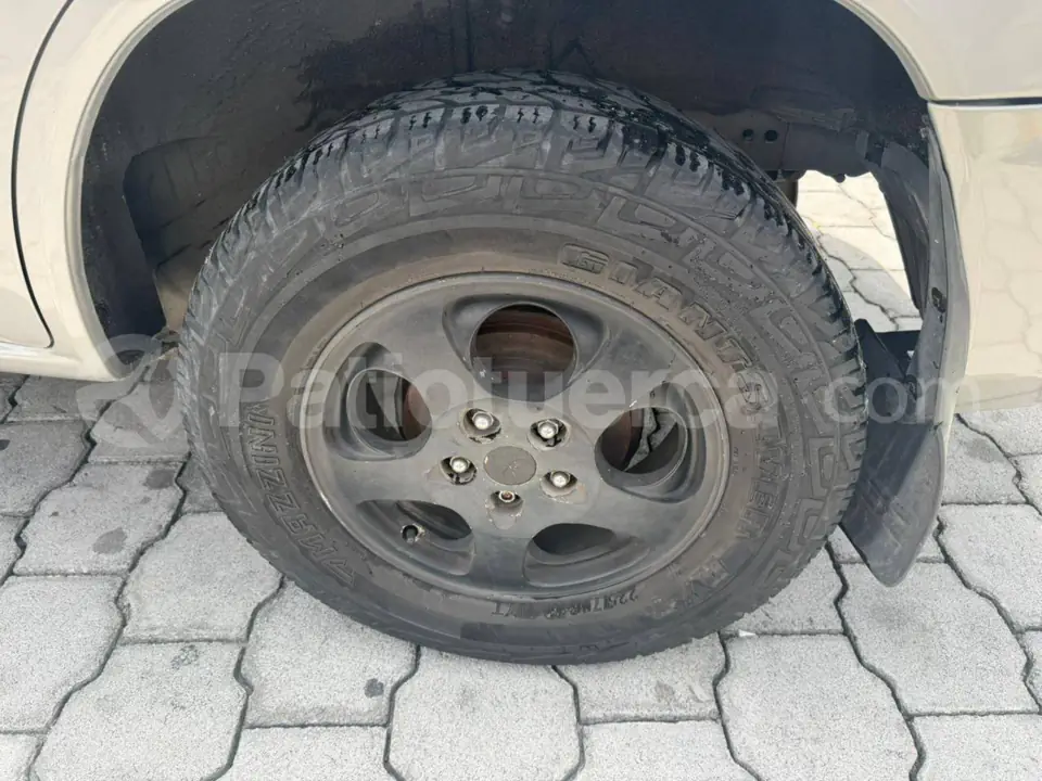 Foto 6 de Mitsubishi Montero IO