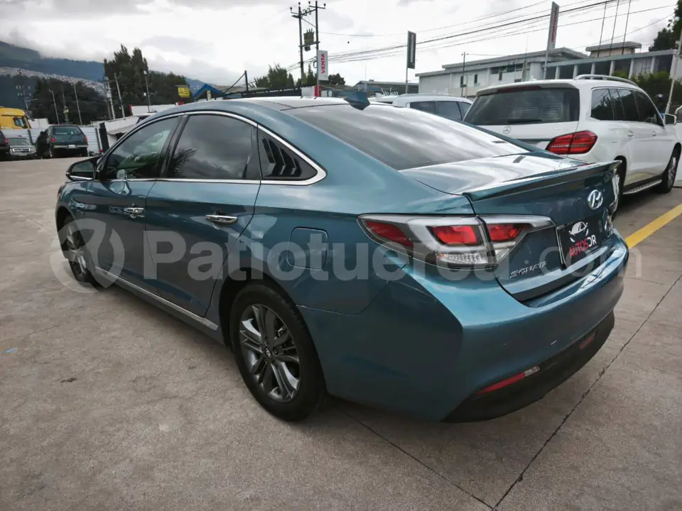 Foto 5 de Hyundai Sonata Hybrid