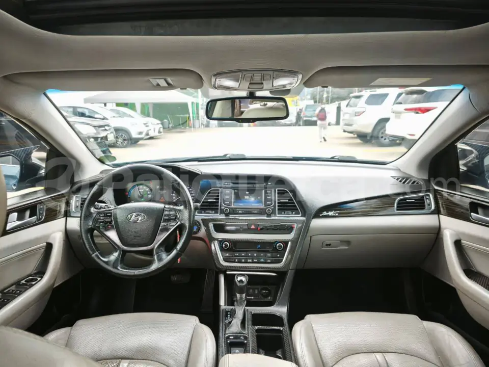 Foto 11 de Hyundai Sonata Hybrid