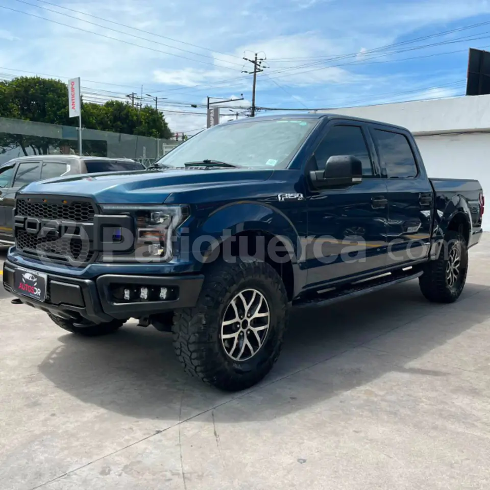 Foto 1 de Ford F150 XLT SC