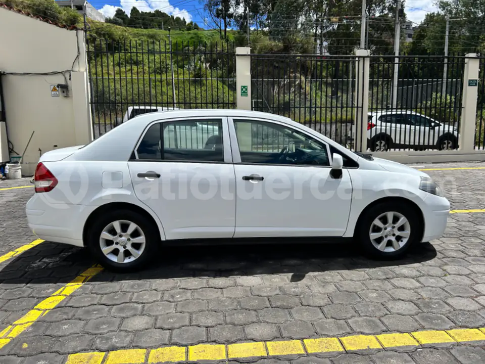 Foto 8 de Nissan Tiida