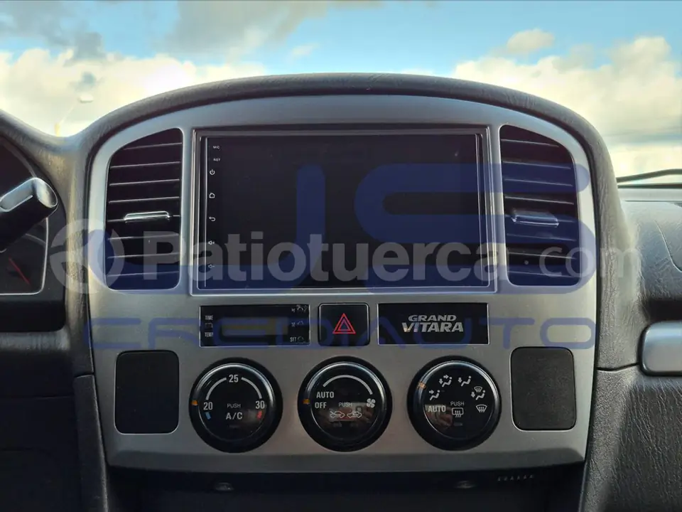 Foto 11 de Chevrolet Grand Vitara 3P Sport