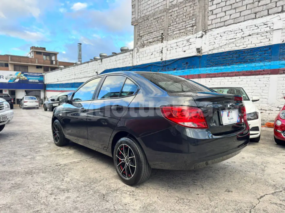 Foto 5 de Chevrolet SAIL LS