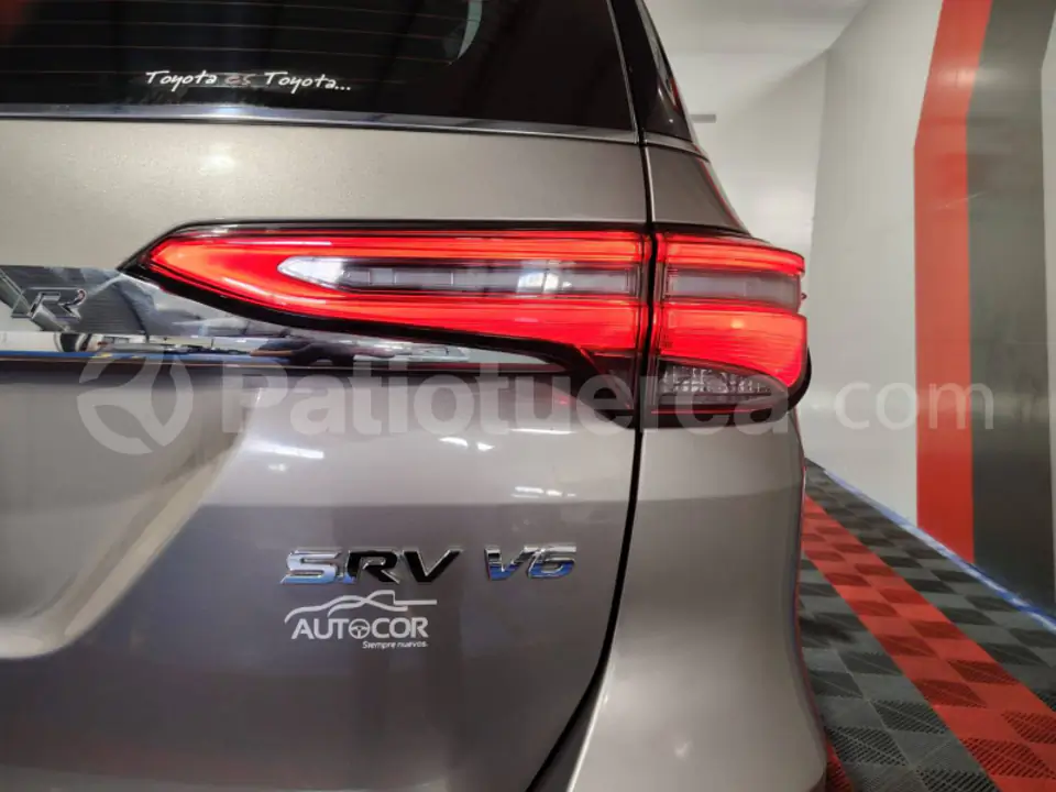 Foto 8 de Toyota New Fortuner