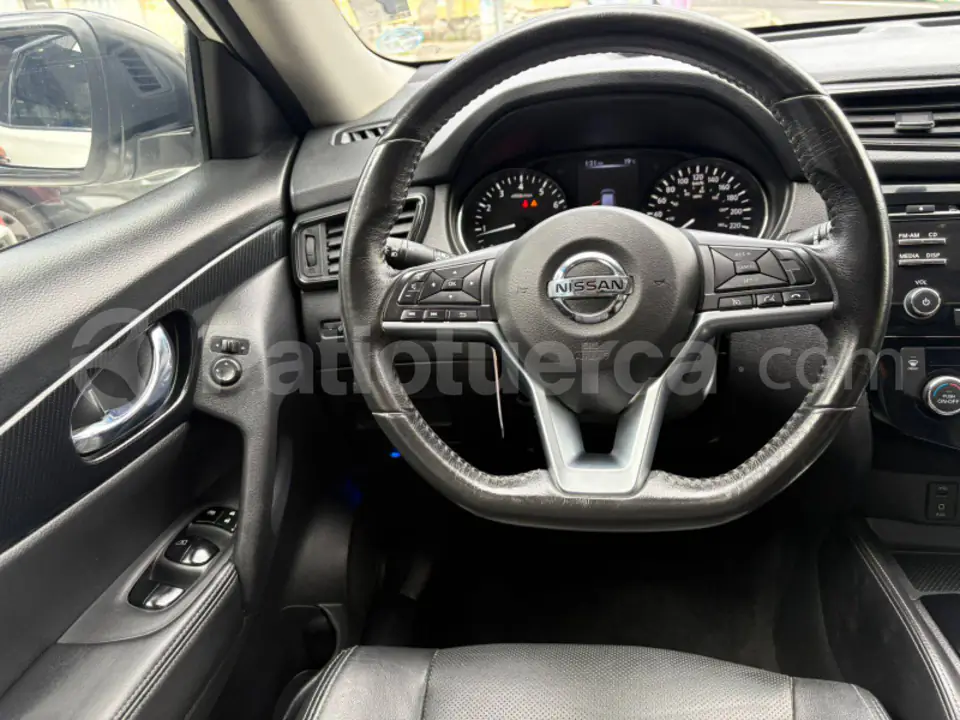 Foto 13 de Nissan xtrail  Advance