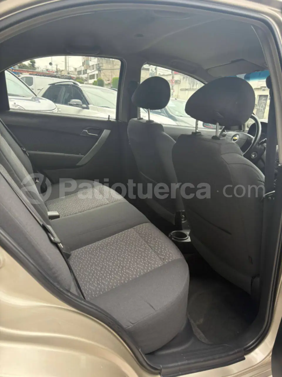 Foto 18 de Chevrolet Aveo Emotion
