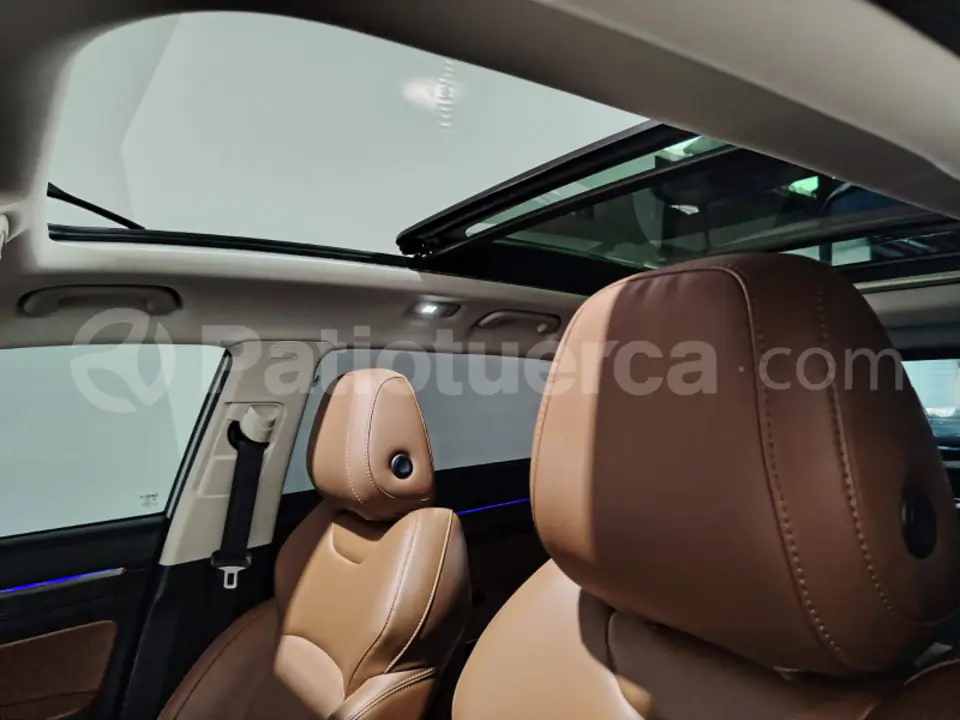 Foto 6 de Geely Azkarra
