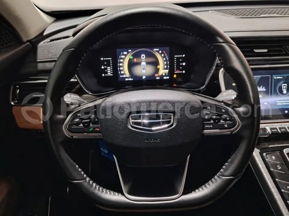 Foto 13 de Geely Azkarra