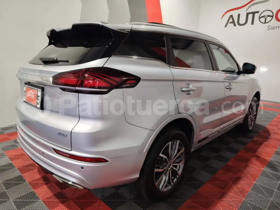 Foto 26 de Geely Azkarra