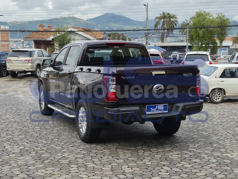 Foto 3 de ZX AUTO TERRALORD AC 2.4 CD 4X4 TM