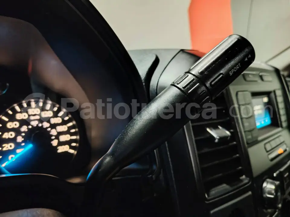 Foto 24 de Ford F150 RC