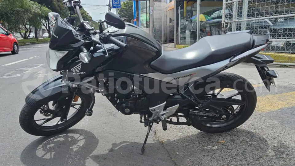 Foto 3 de Honda CB160F