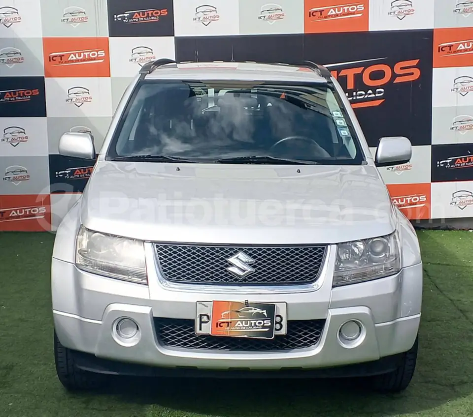 Foto 1 de Suzuki Grand Vitara SZ