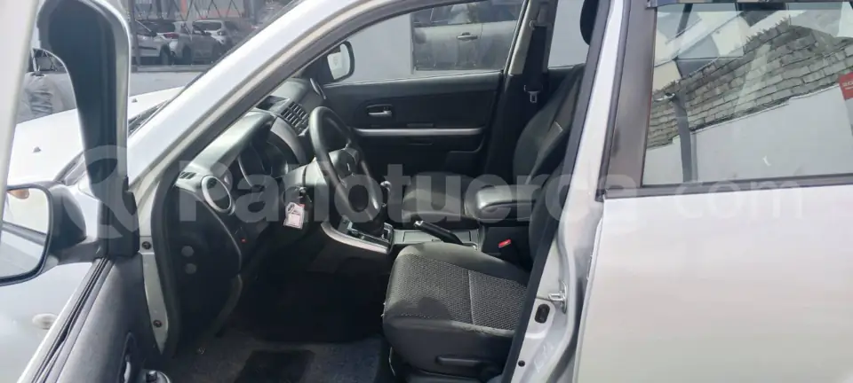 Foto 8 de Suzuki Grand Vitara SZ