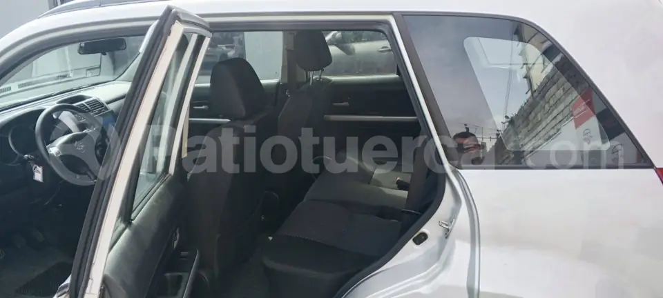 Foto 10 de Suzuki Grand Vitara SZ