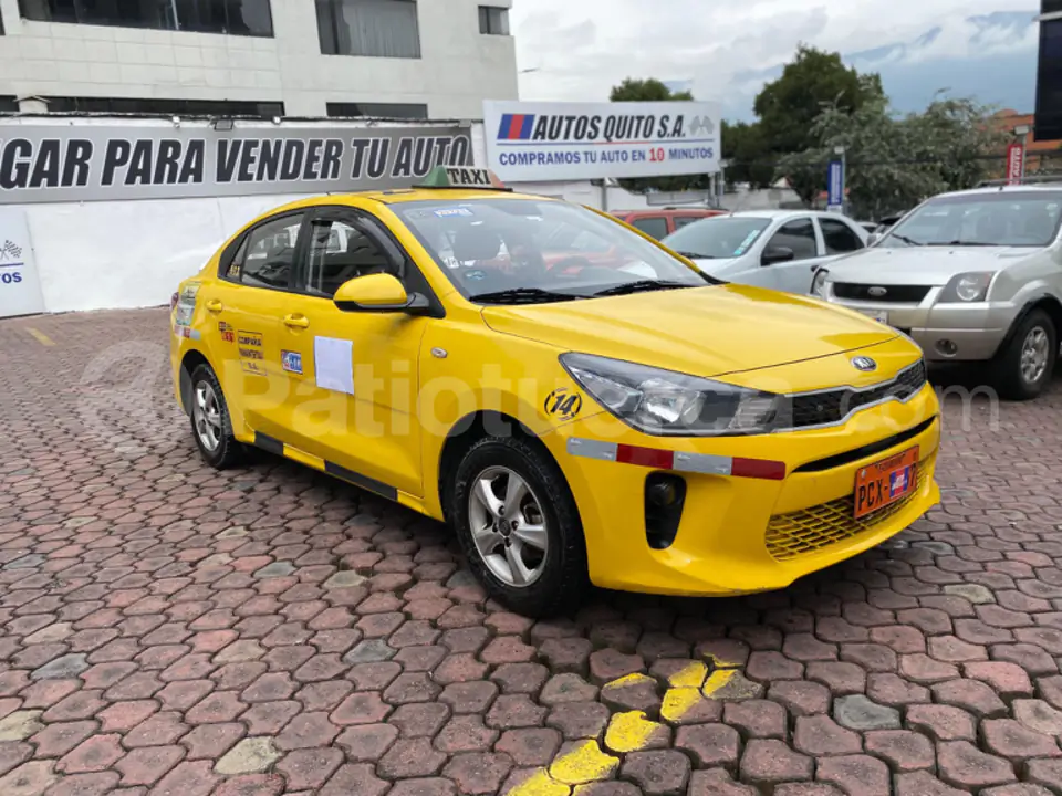 Foto 7 de Kia RIO LX