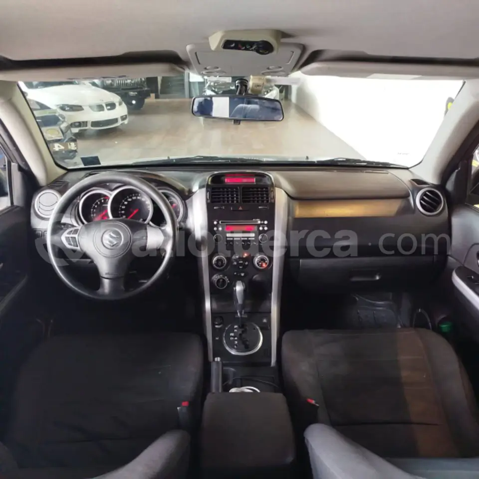 Foto 7 de Suzuki Grand Vitara SZ