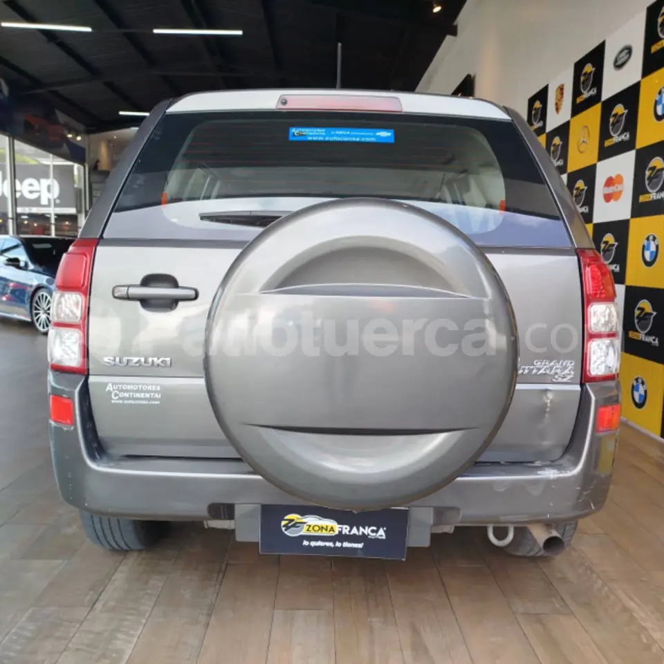 Foto 9 de Suzuki Grand Vitara SZ