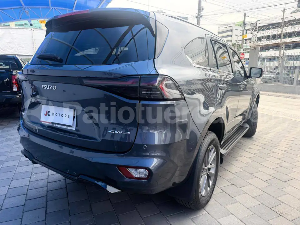 Foto 27 de Isuzu MU-X