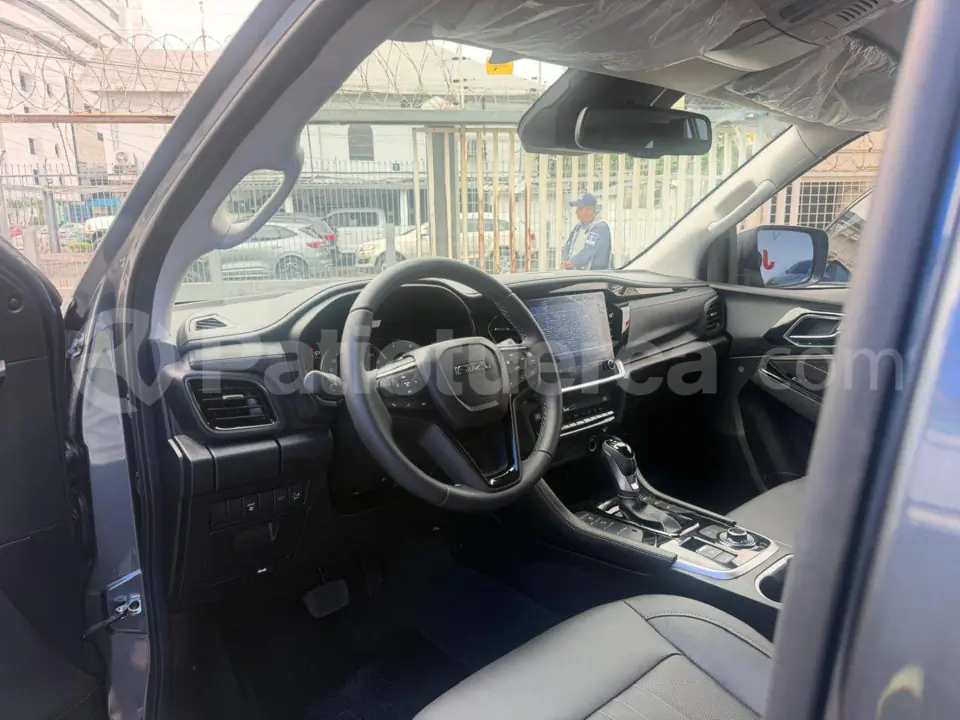 Foto 37 de Isuzu MU-X