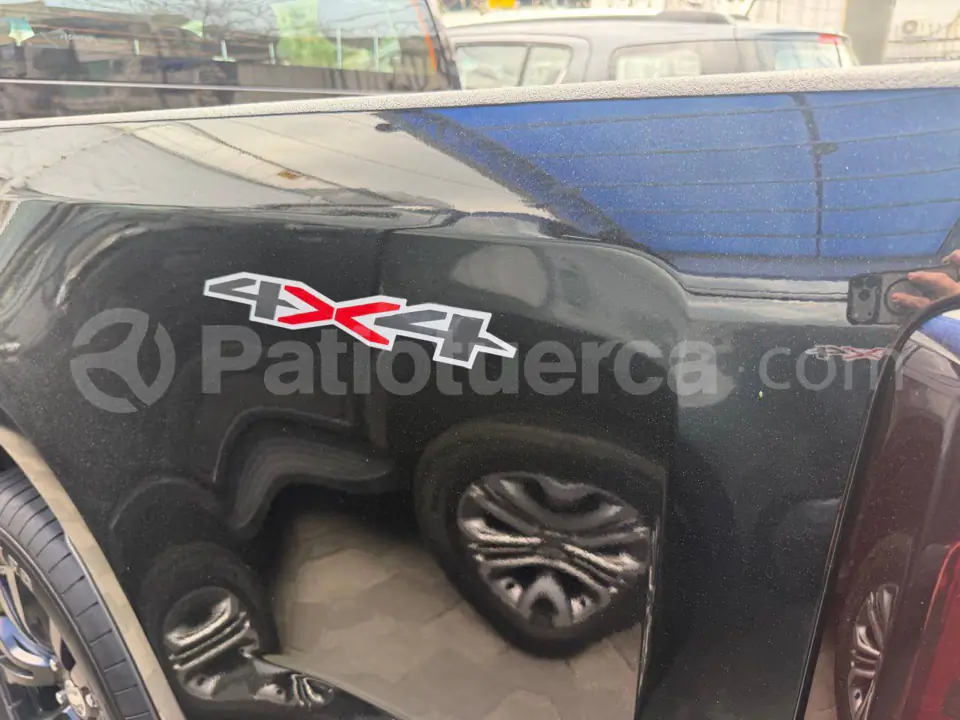 Foto 12 de Chevrolet Colorado WT AC