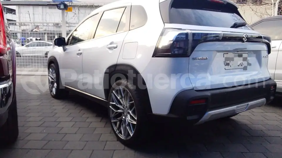 Foto 8 de Suzuki SCROSS BOOSTERJET GL