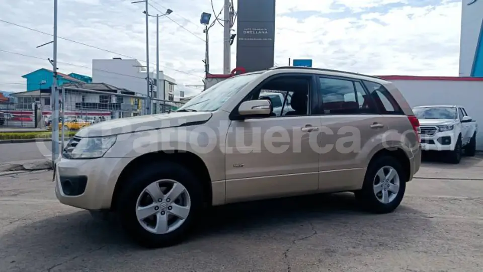 Foto 2 de Suzuki Grand Vitara SZ